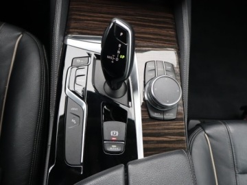 BMW Seria 5 G30-G31 Limuzyna 530e iPerformance 252KM 2019 BMW 5 530e iPerformance, Salon Polska, Serwis ASO, zdjęcie 15