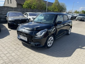Suzuki Swift VI Hatchback Facelifting 1.2 DualJet SHVS 83KM 2024 Suzuki Swift Automat Klimatronik Kamera mHEV, zdjęcie 2
