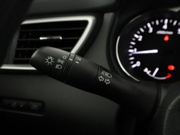 Nissan X-Trail III Terenowy 1.6 DIG-T 163KM 2015 Nissan X-Trail Niska cena Klimatyzacja Czujniki, zdjęcie 29