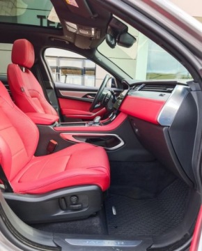 Jaguar F-Pace SUV Facelifting 2.0 P 249KM 2023 Jaguar F-Pace F-Pace MY24 2.0 I4 250 PS AWD Auto R-Dynamic SE 2.0 Benzyna, zdjęcie 6