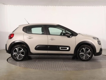 Citroen C3 III Hatchback Facelifting 1.2 PureTech 83KM 2023 Citroen C3 1.2 PureTech, Salon Polska, zdjęcie 5
