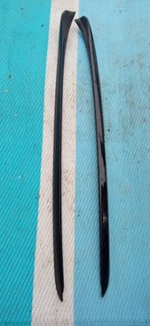 BMW E91 325D 06 R. LISTWA DRZWI PRZÓD PRAWA LEWA