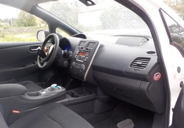 Nissan Leaf I Hatchback 5d Facelifting Elektryczny 109KM 2016 Nissan Leaf Okazja Elektryczny 109KM, zdjęcie 15
