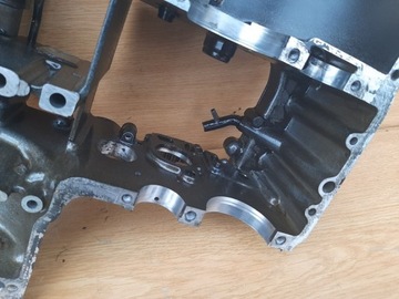 КАРТЕР НИЖНЕГО БЛОКА KAWASAKI ZX10 TOMCAT