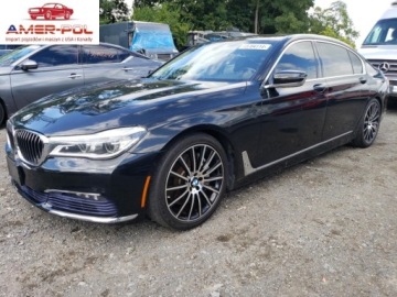 BMW Seria 7 G11-G12 2016 BMW Seria 7 750XI 2016 4.4l 4.4 Benzyna 445KM