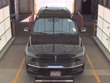 Lincoln Navigator III 2025 Lincoln Navigator 2025, 3.5L, 4x4, Reserve 3.5 Benzyna 440KM, zdjęcie 1