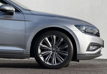 Volkswagen Passat 2022 Volkswagen Passat Variant Hak IQ.Light Travel Assist Kamery 360 Salon P, zdjęcie 3