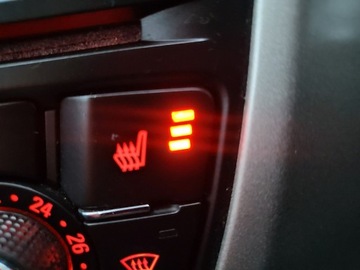 Opel Astra J GTC 1.4 Turbo ECOTEC 120KM 2013 Opel Astra 1.4 Turbo 120 KM I Właściciel 101, zdjęcie 31