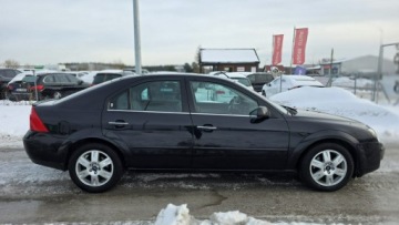 Ford Mondeo III Hatchback 2.0 16V 145KM 2004 Ford Mondeo Ghia duza navi Climatronic Automat 70, zdjęcie 4