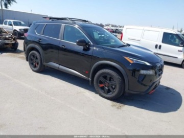 Nissan 2025 Nissan Rogue Rock Creek 2025 1.5 Benzyna 201KM, zdjęcie 6