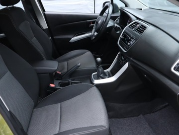 Suzuki SX4 II S-cross 1.6 VVT 120KM 2015 Suzuki SX4 S-Cross 1.6 VVT, Salon Polska, zdjęcie 8