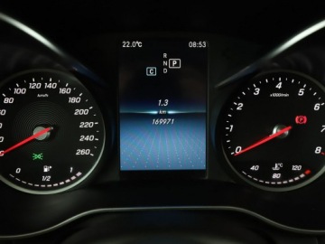 Mercedes Klasa C W205 Kombi Facelifting 1.6 180 156KM 2019 Mercedes C 180 Avantgarde automat panorama navi, zdjęcie 21