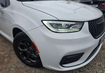 Chrysler Pacifica II 3.6 V6 Hybrid 264KM 2022 Chrysler Pacifica 3.6 eHybrid Touring L/S Skóry Kamery 360 Monitory FV 23%, zdjęcie 9