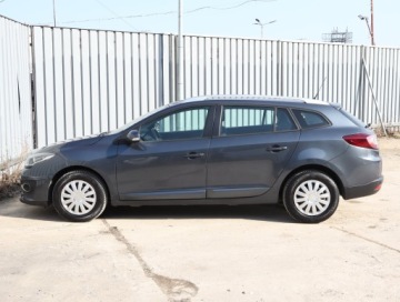 Renault Megane III Grandtour Facelifting 2013 1.2 Energy TCe 115KM 2016 Renault Megane 1.2 TCe, Salon Polska, Klima, zdjęcie 2