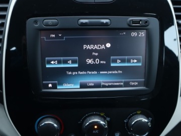 Renault Captur I Crossover 0.9 Energy TCe 90KM 2017 Renault Captur 0.9 TCe, Salon Polska, Serwis ASO, zdjęcie 11