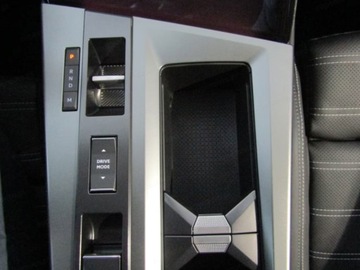 Opel 2025 Od ręki - GS 1.2 Turbo 145KM / Hak + Pakiety: Komfort Plus, Nappa, zdjęcie 9