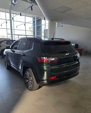 Jeep Compass II 2024 Jeep Compass Fabrycznie nowy 1.3 Benzyna 130KM, zdjęcie 3