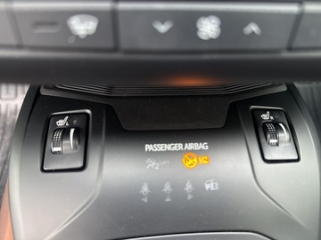 Toyota Avensis III Sedan Facelifting 2015 1.8 Valvematic 147KM 2016 Toyota Avensis 1.8 Premium MS III (2009-) 1.8 Prem, zdjęcie 19