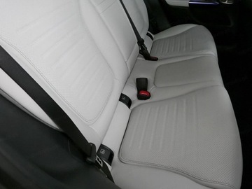 Mercedes GLC C254/X254 2025 GLC Coupe 300 e 4-Matic AMG Line 2.0 (360KM) 2025, zdjęcie 10