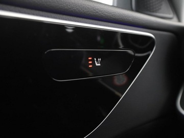 Mercedes Klasa C W206 2022 Mercedes C 300 FV23% automat mHEV full LED el., zdjęcie 35