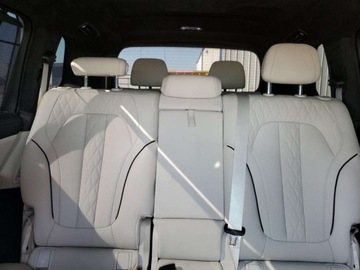 BMW X7 2022 BMW X7 M50i 2022 4.4l 4.4 Benzyna 523KM, zdjęcie 10