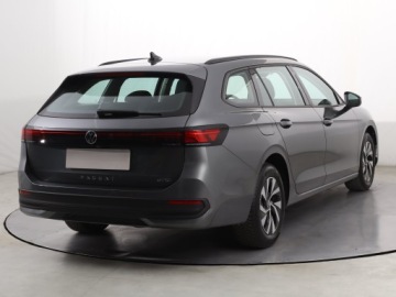 Volkswagen Passat B8 Variant Facelifting 1.5 TSI EVO 150KM 2025 VW Passat 1.5 eTSI ACT, Salon Polska, zdjęcie 4