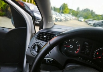 Volkswagen Polo V Hatchback 5d 1.2 60KM 2013 Volkswagen Polo Volkswagen Polo 1.2 Trendline 1.2 Benzyna 60KM, zdjęcie 10