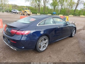 Mercedes Klasa E W213 2018 Mercedes-Benz Klasa E 2018 Mercedes-Benz E-Class E 400 RWD Coupe 3.0 329KM, zdjęcie 5
