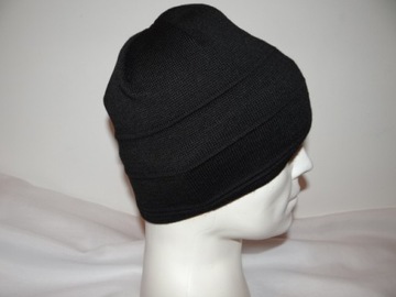 ПРОХЛАДНАЯ ШЕРСТЯНАЯ ЗИМНЯЯ ШАПКА