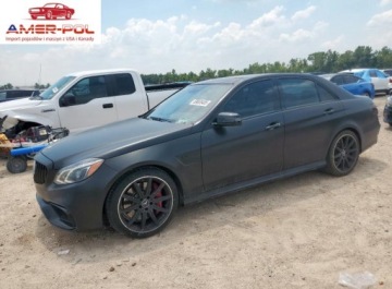 Mercedes Klasa E W212 2014 Mercedes-Benz Klasa E 63 Amg-S 2014 5.5 Benzyna 577KM