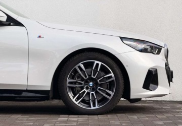 BMW Seria 5 G90-91 2025 BMW Seria 5 I wlasciciel M Sport Hak Gwarancja Bezwypadkowy FVAT23, zdjęcie 10