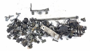 YAMAHA YZF-R6 RJ03 99-02 БОЛТЫ ВИНТЫ