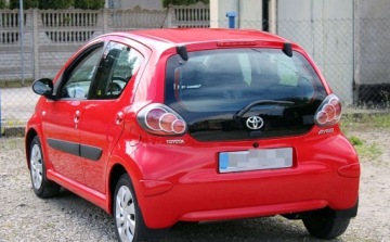 Toyota Aygo I Hatchback 5d Facelifting 1.0 VVT-i 68KM 2013 Toyota Aygo LED 5 Drzwi Zadbany KLIMA Benzyna 68KM, zdjęcie 5