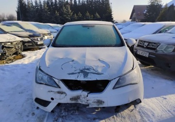 Seat Ibiza IV Hatchback 5d Facelifting 1.2 TDI CR 75KM 2014 Seat Ibiza 2014r, 1.2 TDI. Uszkodzony przod. 1.2 Diesel 75KM, zdjęcie 15