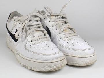 Używane z wadą Buty Nike Air Force 1 (CT3839-100) roz. 38,5