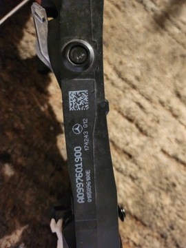 DRŽÁKY KLIKY LEVÝ PŘEDNÍ MERCEDES GLE W167 W222 EVROPA