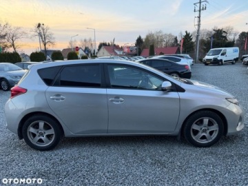 Toyota Auris II Hatchback 5d Facelifting 1.33 Dual VVT-i 99KM 2015 Toyota Auris Toyota Auris 1.33 VVT-i Active 1.3 Benzyna 99KM, zdjęcie 15
