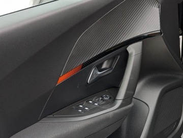 Peugeot 2008 II SUV 1.2 PureTech 130KM 2021 Peugeot 2008 Navi Tempomat Alu Serwis Gwarancja 1.2 Benzyna 130KM, zdjęcie 17