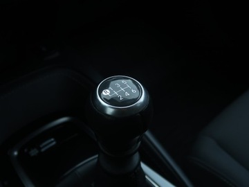 Toyota Corolla XII TS Kombi 1.2 Turbo D-4T 116KM 2020 Toyota Corolla 1.2 Turbo, Salon Polska, zdjęcie 15