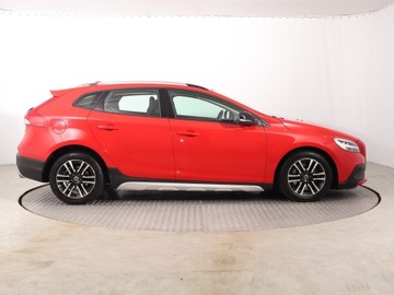 Volvo V40 II Cross Country Facelifting 2.0 T4 190KM 2018 Volvo V40 Cross Country 2.0 T4 AWD, Salon Polska, zdjęcie 5