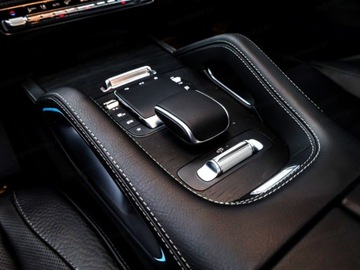 Mercedes GLE V167 SUV Facelifting 2.0 300d 269KM 2025 MERCEDES-BENZ GLE 300 d 4-Matic AMG Line 2.0 (269KM) 2025, zdjęcie 11