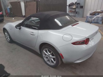 Mazda MX-5 IV 2016 Mazda MX-5 Miata Sport 2016 2.0 Benzyna 155KM, zdjęcie 3