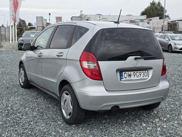 Mercedes Klasa A W169 Limuzyna 2.0 180 CDI 109KM 2011 Mercedes A 180 2.0CDi 109KM 2011 Klimatyzacja, zdjęcie 6