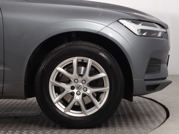 Volvo XC60 II Crossover D4 190KM 2018 Volvo XC60 D4, Salon Polska, 187 KM, 4X4, zdjęcie 14