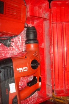 УДАРНАЯ ДРЕЛЬ Hilti TE 4 А 22В все в рабочем состоянии КОМПЛЕКТ