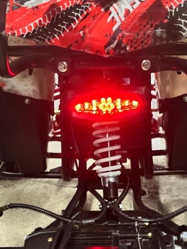 Задний фонарь Led Quad ATV 125 200 Монтажное расстояние 100 мм 3-контактный +электрический