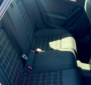 Audi A4 B8 Limousine 2.0 TFSI 180KM 2010 Audi A4 Limousine 2.0T 180KM Sedan cliamtronic Bixenon LED Grzane fotele, zdjęcie 20