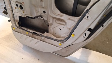 DVEŘE PRAVÝ ZADNÍ HYUNDAI ATOS PRIMERA II