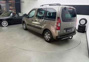 Citroen Berlingo II Combi Facelifting 2015 1.6 BlueHDi 120KM 2016 Citroen Berlingo Led Kamera Panorama Navi Zamiana Raty Gwarancja 1.6 120KM, zdjęcie 7