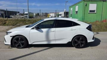 Honda Civic X Hatchback 5d 1.0 VTEC TURBO 126KM 2019 Honda Civic biala perla 1,0 i-vtec ledy duza navi, zdjęcie 3